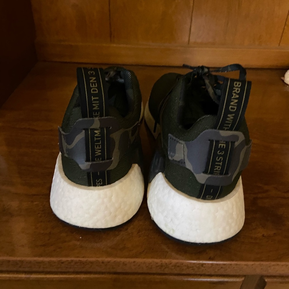 Adidas NMD R2 Camp Boost - Picture 6 of 7
